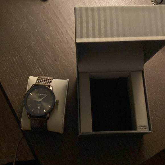 GEOFFREY BEENE WATCH - Picture 4 of 4